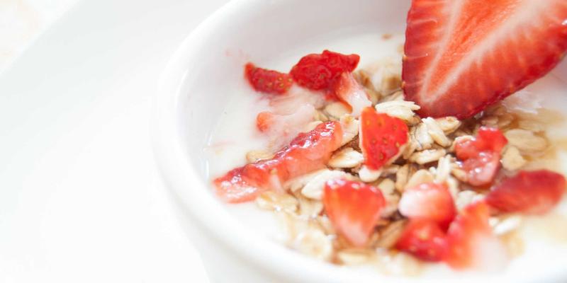 从钛合金到碳纤维：高尔夫木杆杆头科技演进如何提升容错与球速 | 5210高尔夫深度解析