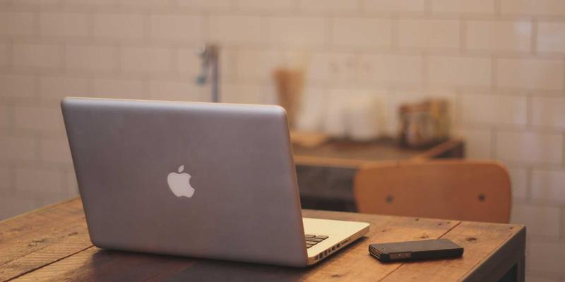 高尔夫挥杆速度训练器深度评测：科学提升杆头速度与击球稳定性的装备指南