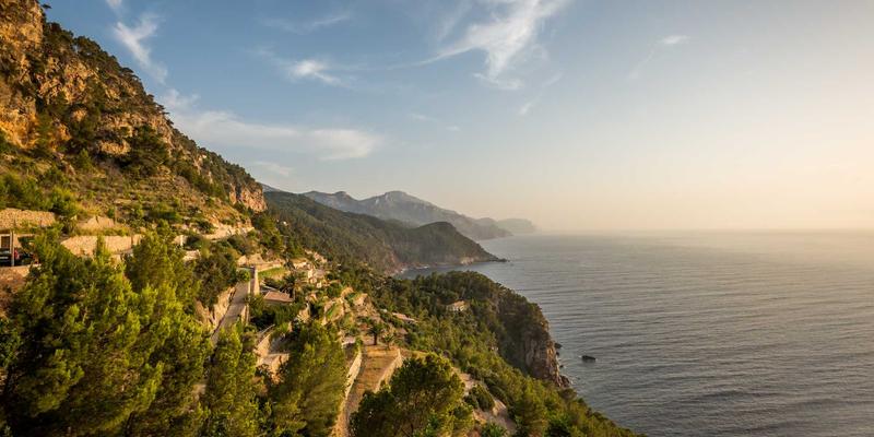 高尔夫激光测距仪望远镜功能融合趋势：测距、观察与击球建议一体化设备如何提升你的高尔夫装备组合